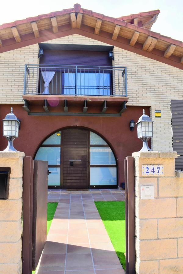 Casa Con Bonitas Vistas Para Disfrutar De La Tranquilidad Βίλα La Batlloria Εξωτερικό φωτογραφία